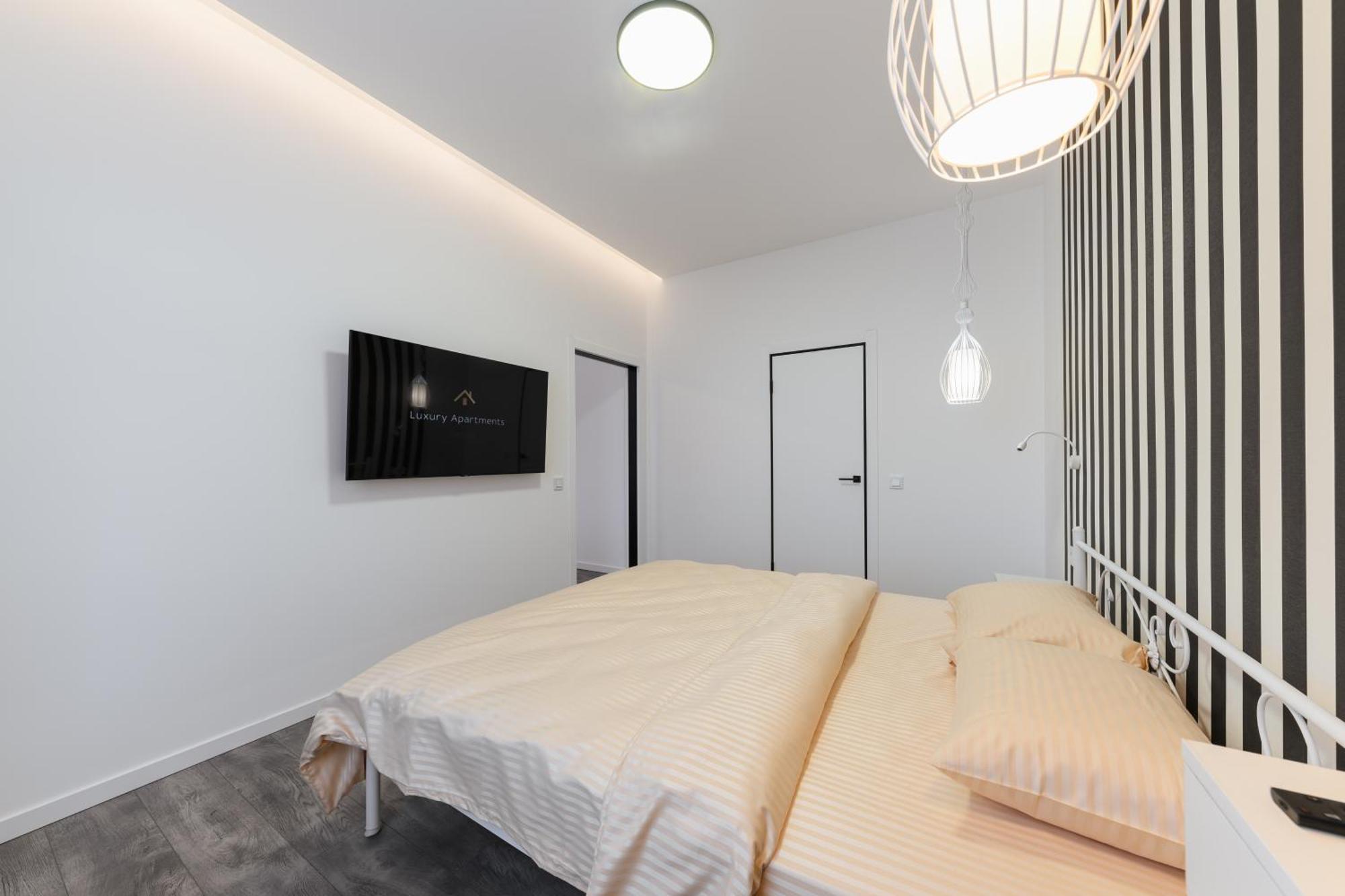 Luxury Apartments Laborca Uzhhorod Ngoại thất bức ảnh