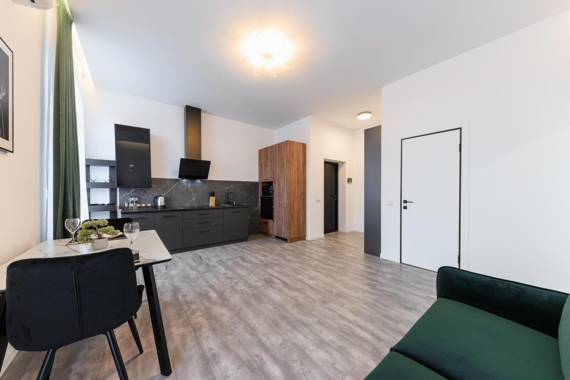 Luxury Apartments Laborca Uzhhorod Ngoại thất bức ảnh