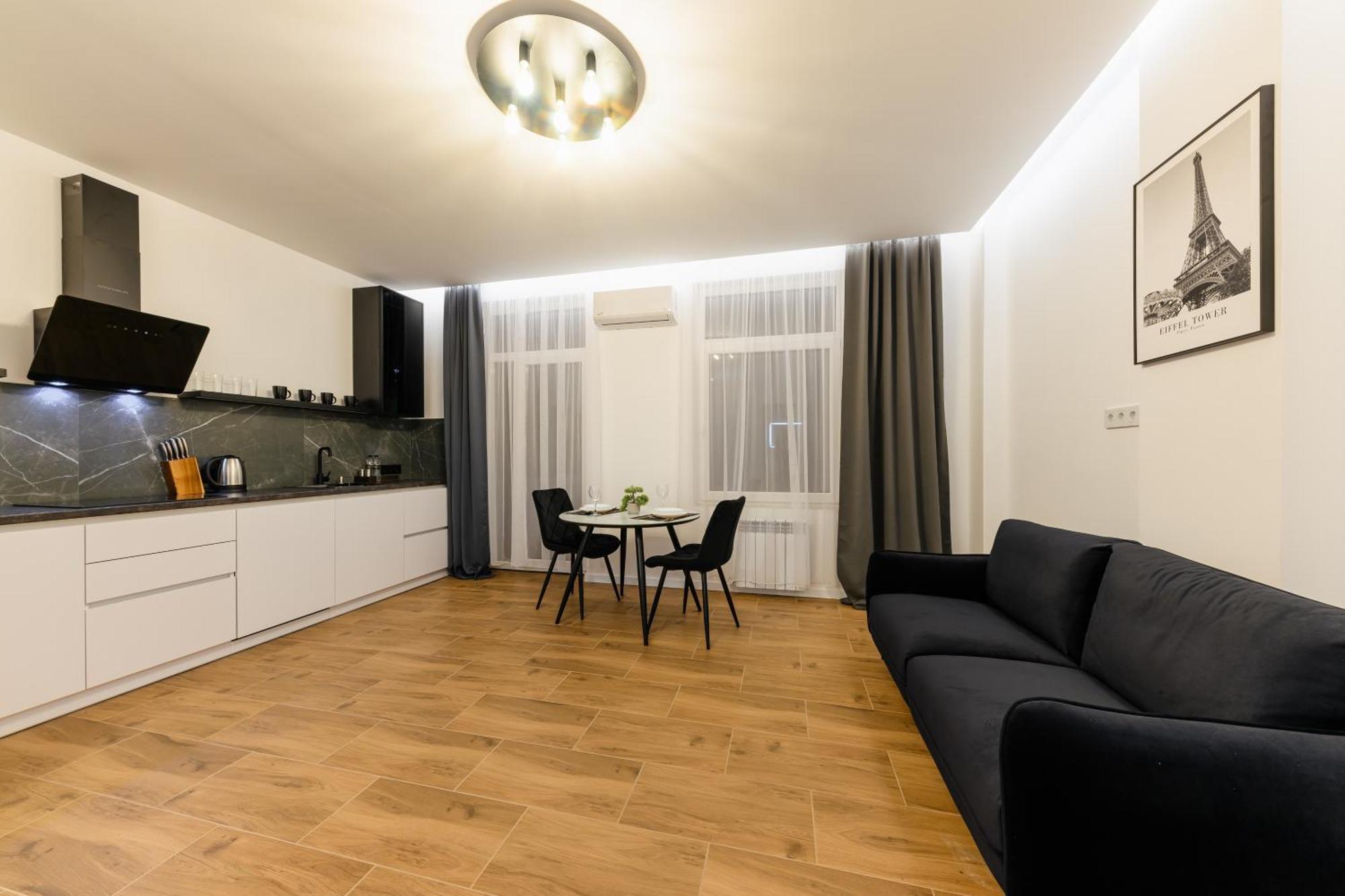 Luxury Apartments Laborca Uzhhorod Ngoại thất bức ảnh