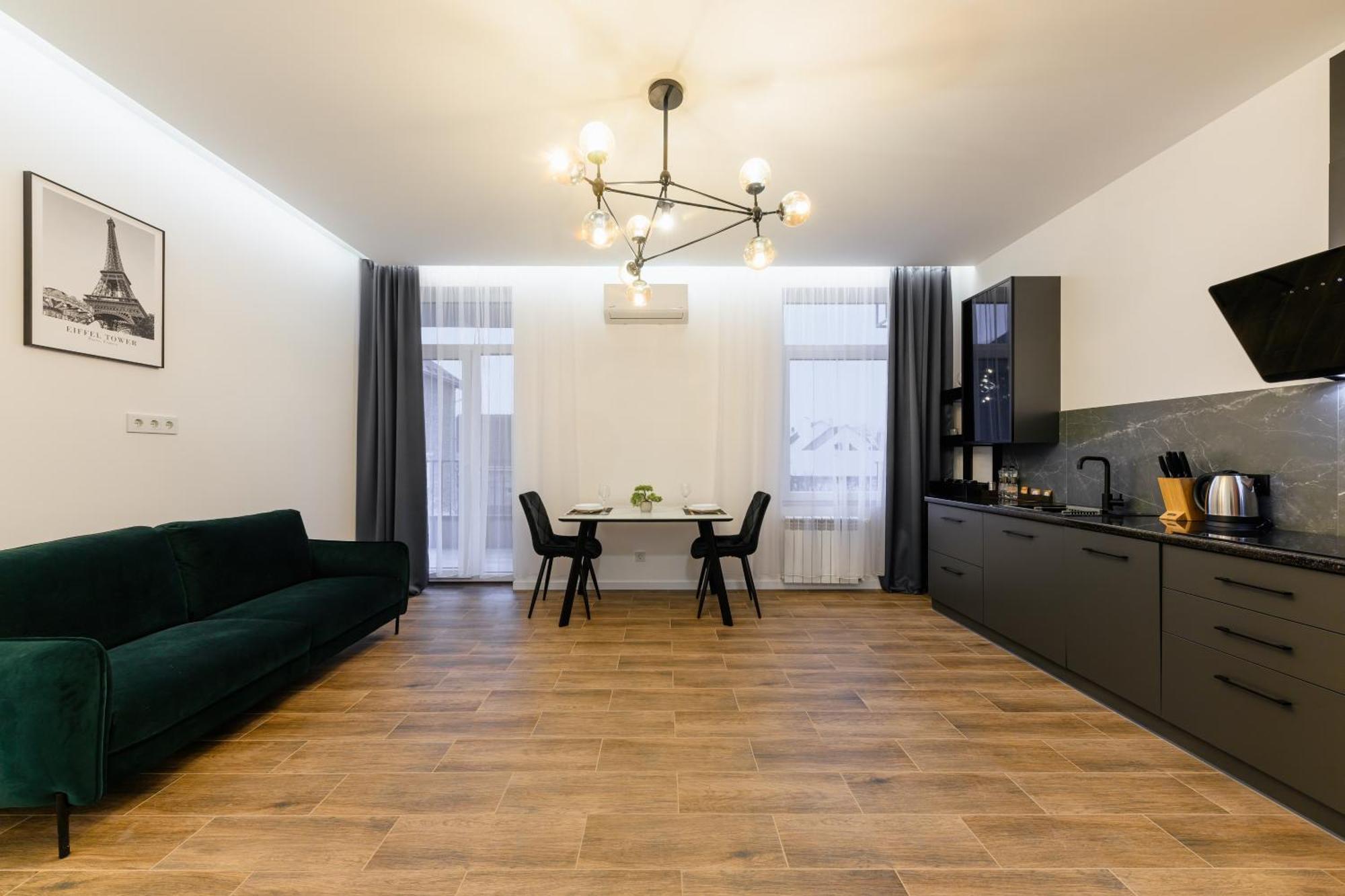 Luxury Apartments Laborca Uzhhorod Ngoại thất bức ảnh